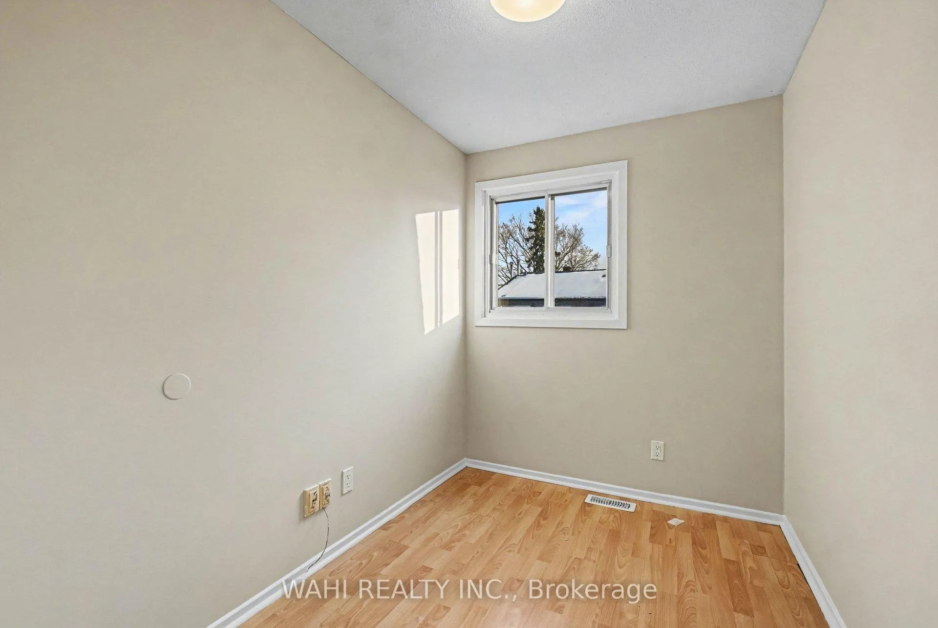 Photo 13 of Unit K, 53 Sumac Street, Ottawa, Beacon Hill South — HOMEH