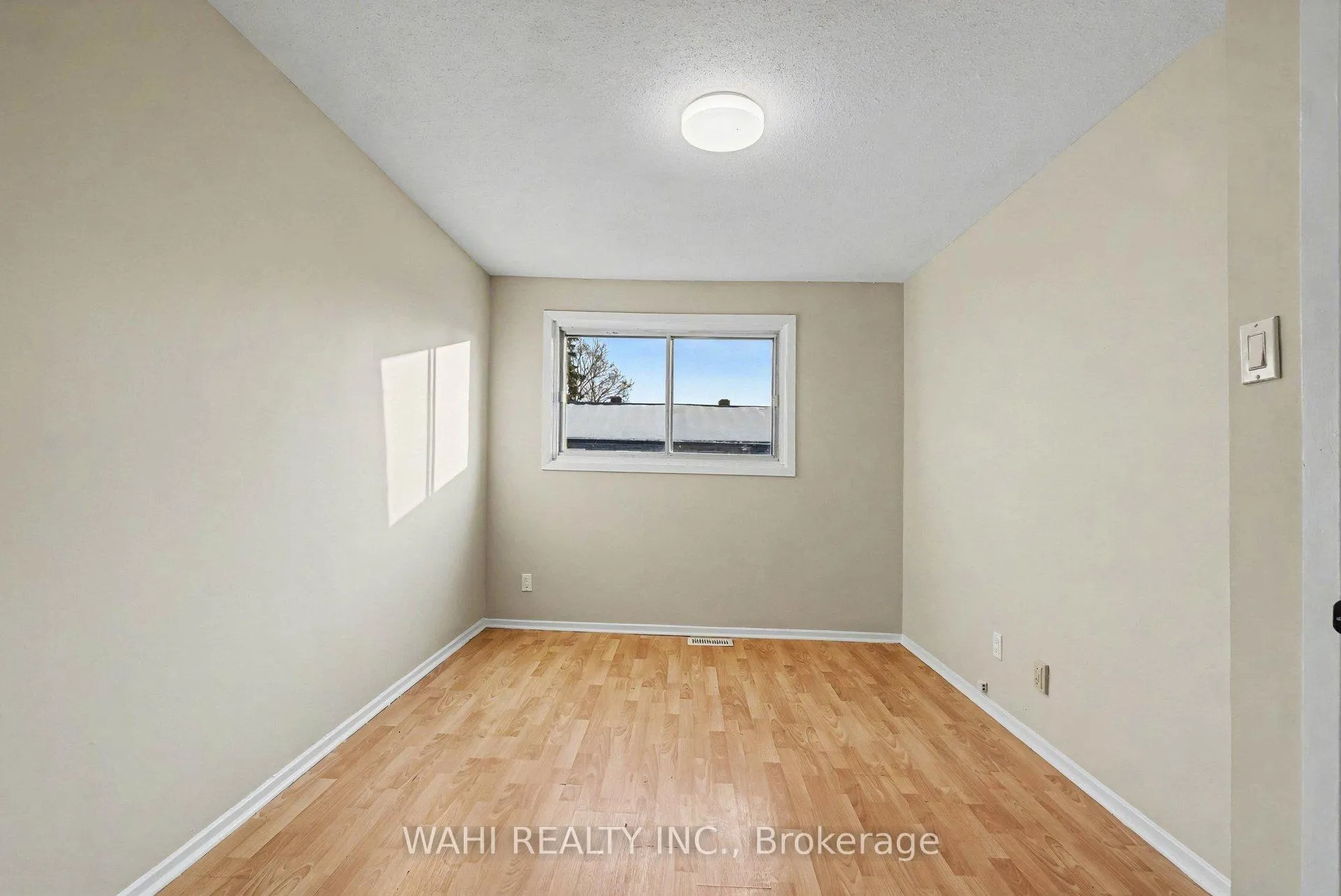 Photo 14 of Unit K, 53 Sumac Street, Ottawa, Beacon Hill South — HOMEH