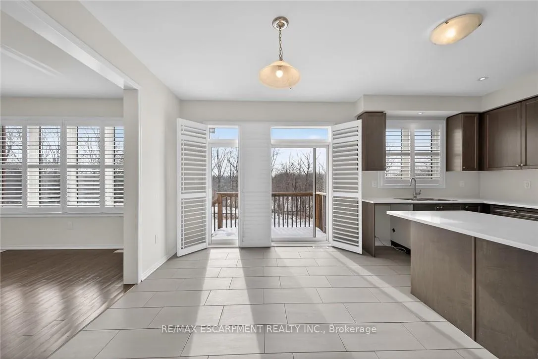 Photo 20 of 17 Larry Crescent, Haldimand — HOMEH
