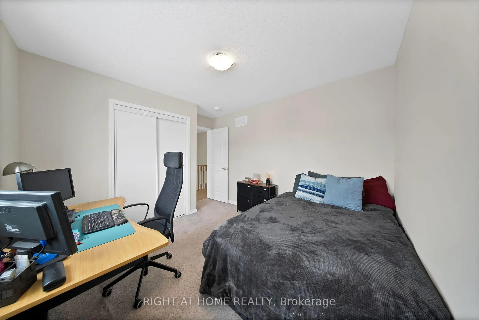 Photo 28 of 61 Alexandra Drive, Thorold, Hurricane/Merrittville — HOMEH
