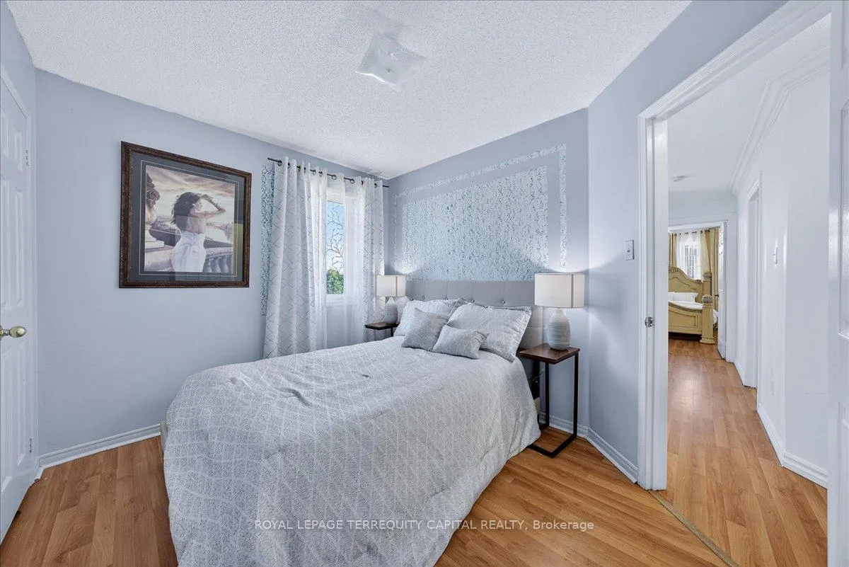 Photo 33 of 200 Yellowood Circle, Vaughan, Maple — HOMEH