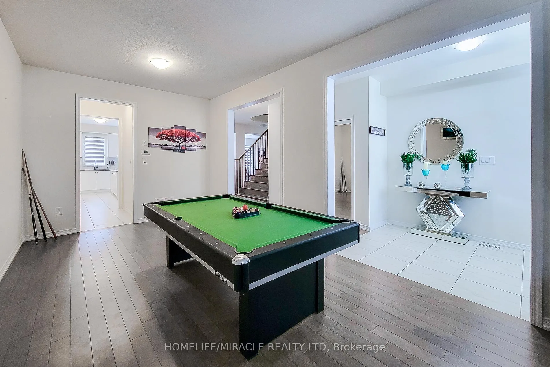 Photo 5 of 11 Seanesy Drive, Thorold, Hurricane/Merrittville — HOMEH