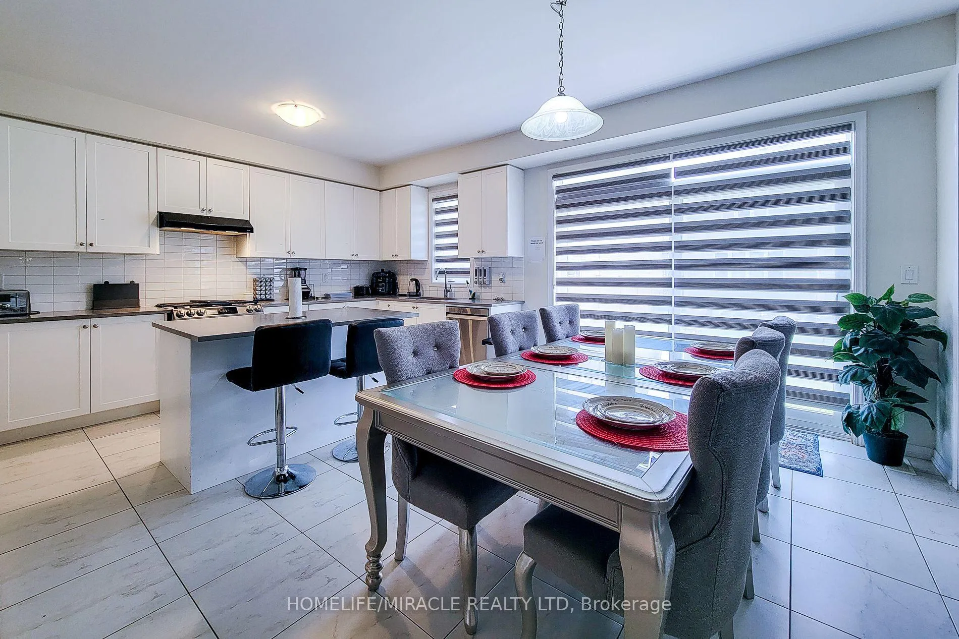 Photo 10 of 11 Seanesy Drive, Thorold, Hurricane/Merrittville — HOMEH