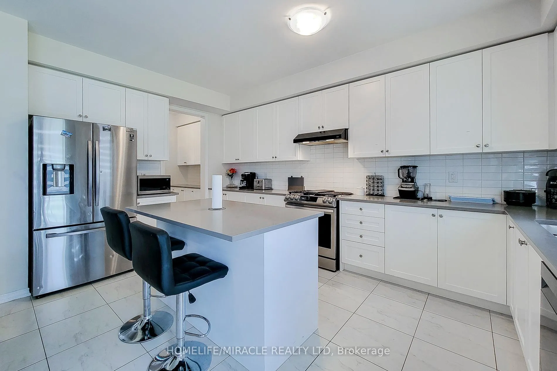 Photo 12 of 11 Seanesy Drive, Thorold, Hurricane/Merrittville — HOMEH