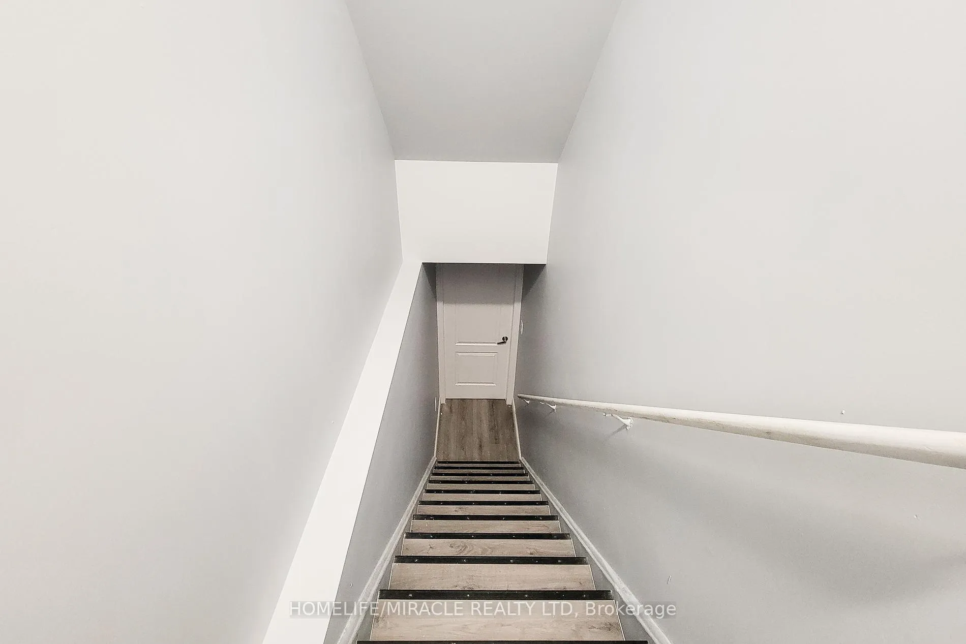 Photo 25 of 11 Seanesy Drive, Thorold, Hurricane/Merrittville — HOMEH