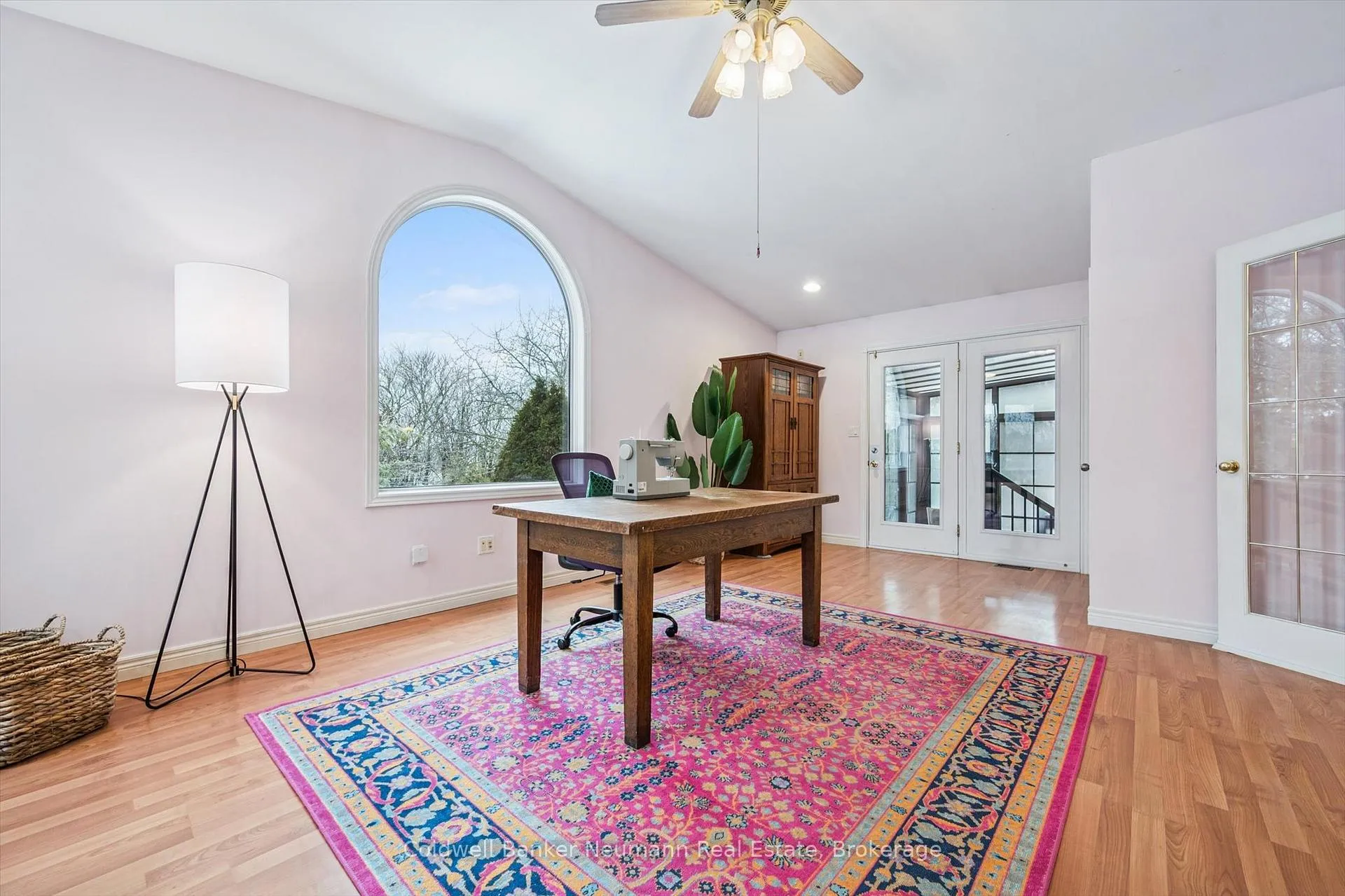 Photo 15 of 21 Oriole Crescent, Guelph, Dovercliffe Park/Old University — HOMEH