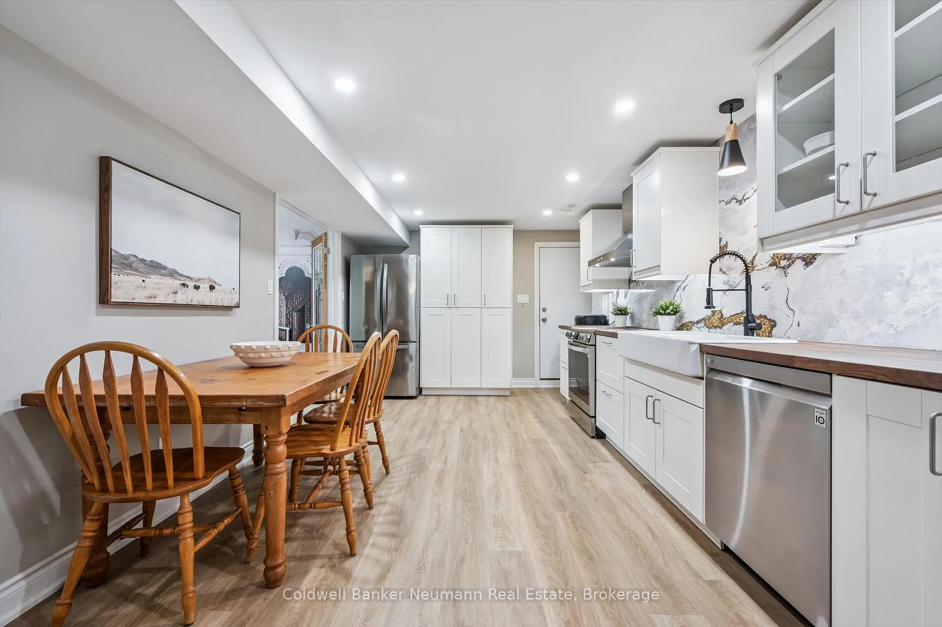 Photo 29 of 21 Oriole Crescent, Guelph, Dovercliffe Park/Old University — HOMEH