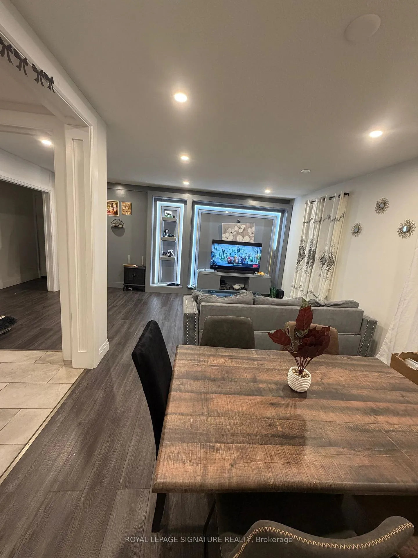 Photo 4 of 44 Oren Boulevard, Barrie, Sunnidale — HOMEH