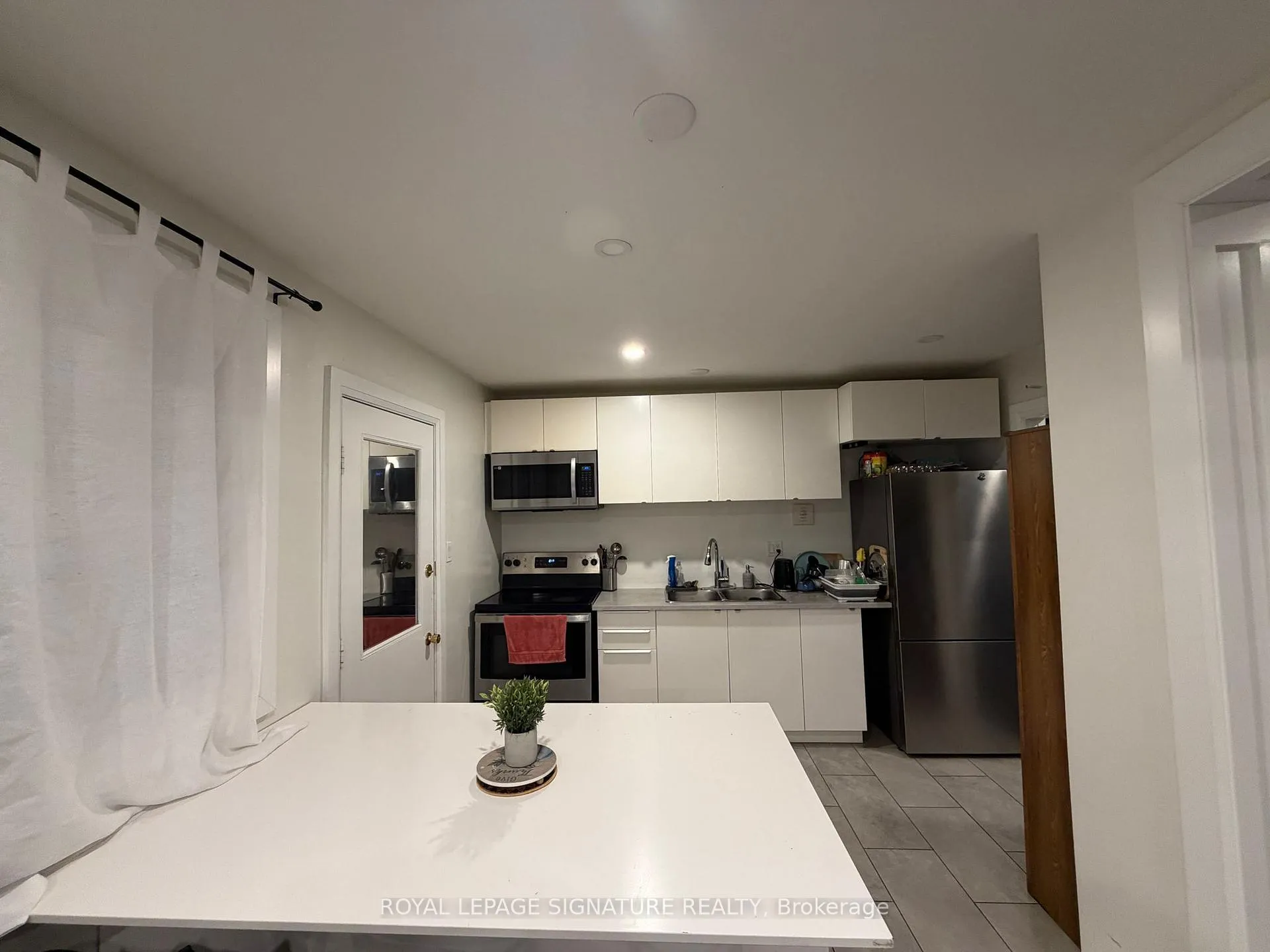 Photo 5 of 44 Oren Boulevard, Barrie, Sunnidale — HOMEH
