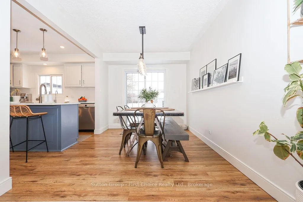Photo 14 of 151 Bedford Drive, Stratford — HOMEH