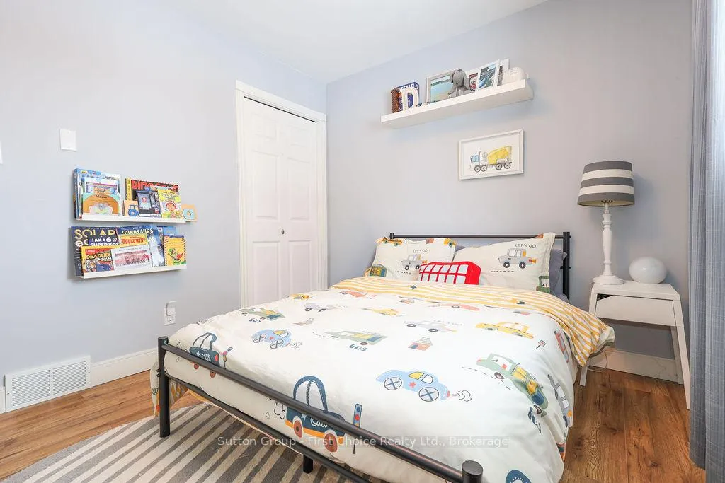 Photo 21 of 151 Bedford Drive, Stratford — HOMEH