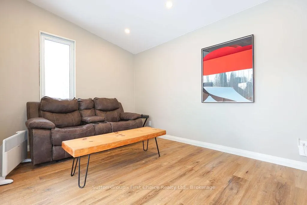 Photo 37 of 151 Bedford Drive, Stratford — HOMEH