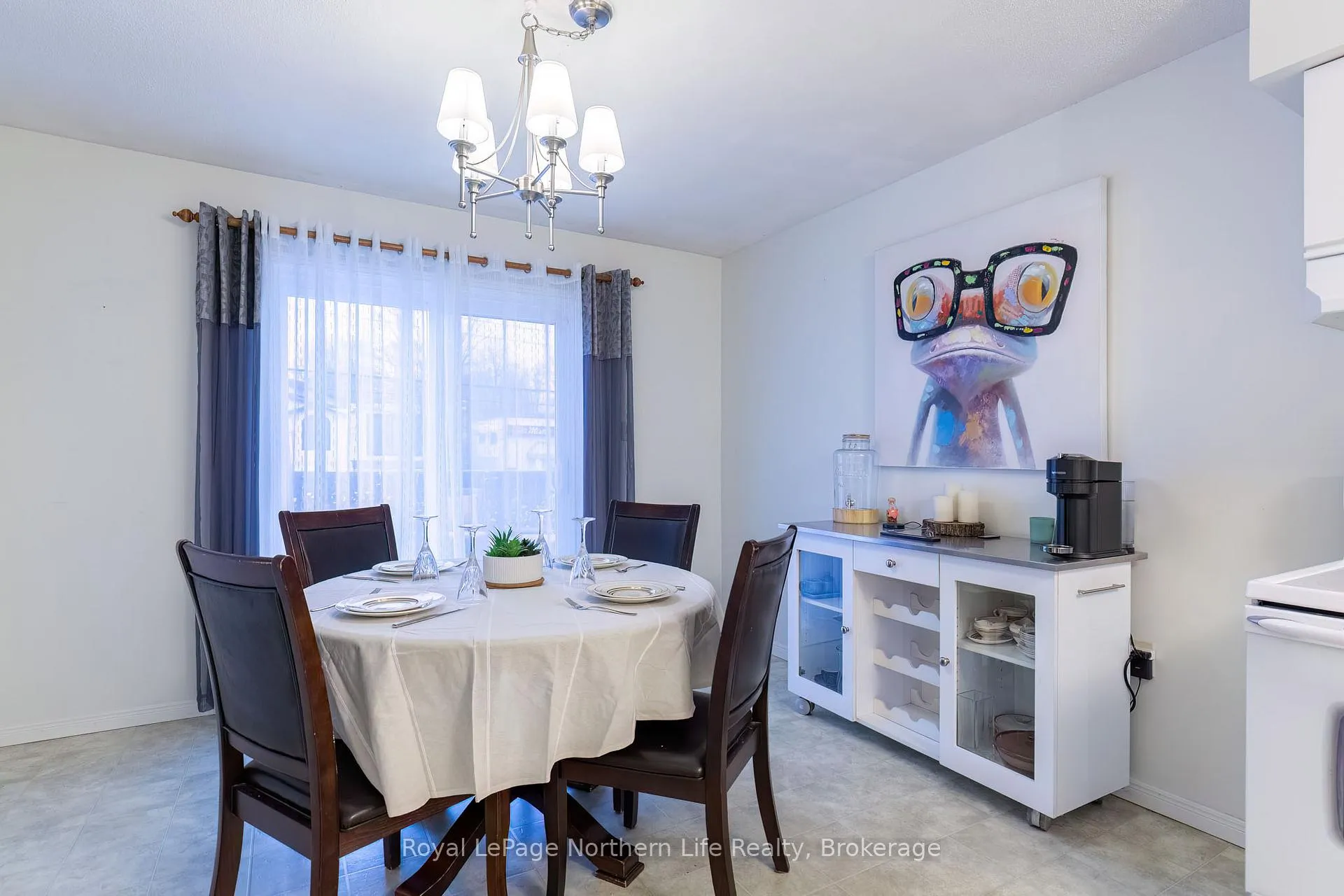 Photo 8 of Unit 1, 624 Lakeshore Drive, North Bay, Ferris — HOMEH