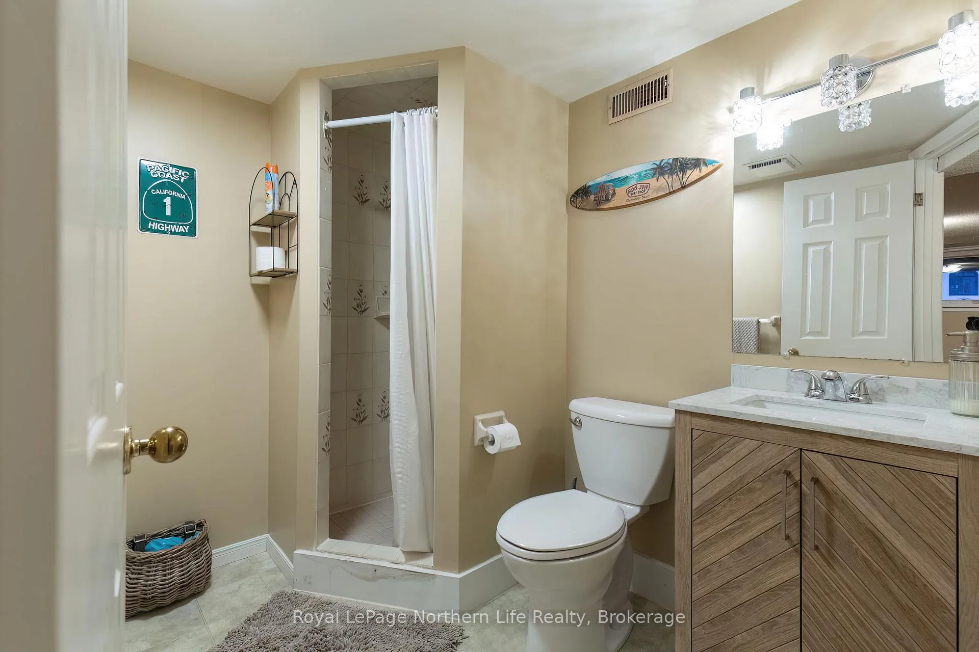 Photo 23 of Unit 1, 624 Lakeshore Drive, North Bay, Ferris — HOMEH