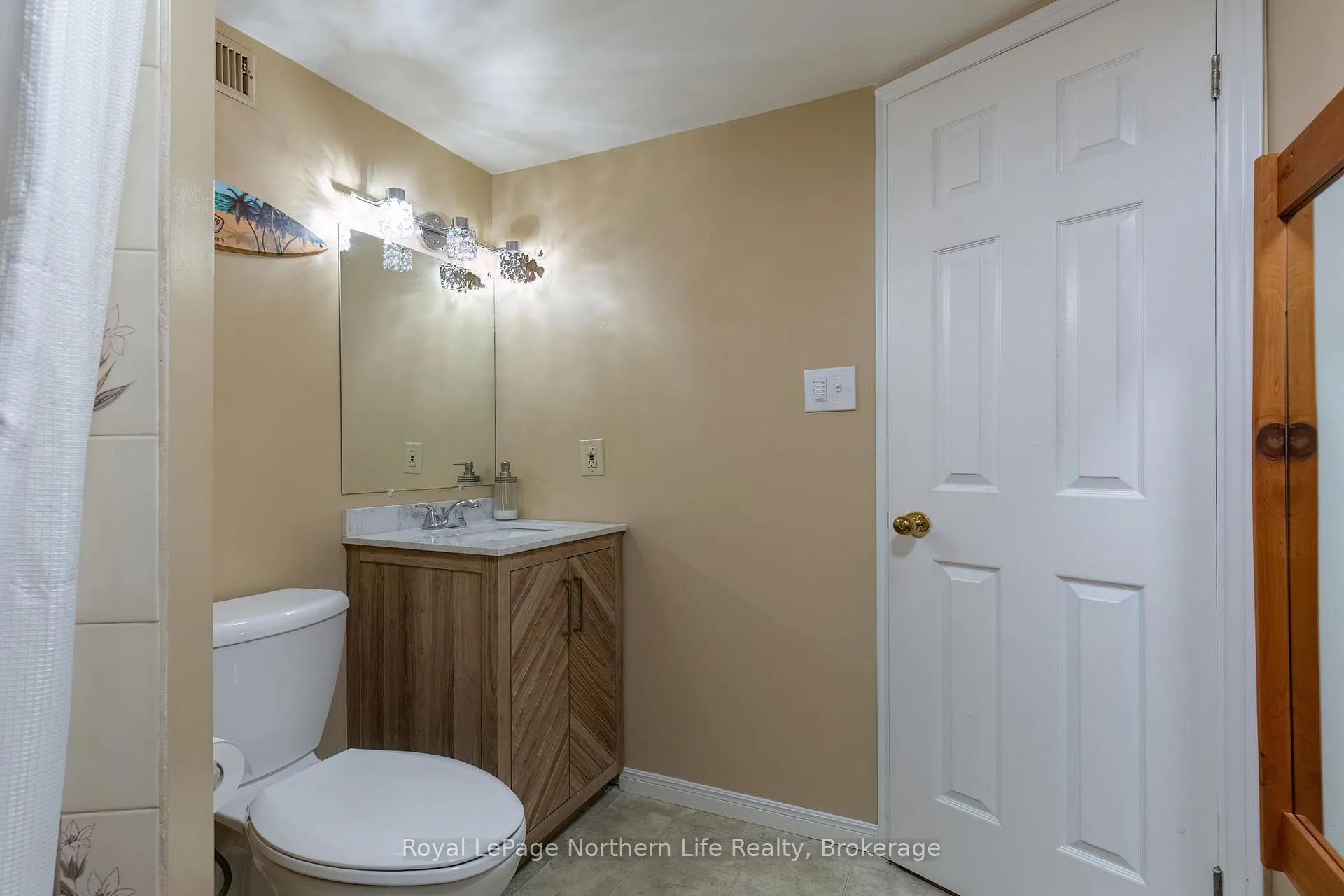 Photo 24 of Unit 1, 624 Lakeshore Drive, North Bay, Ferris — HOMEH