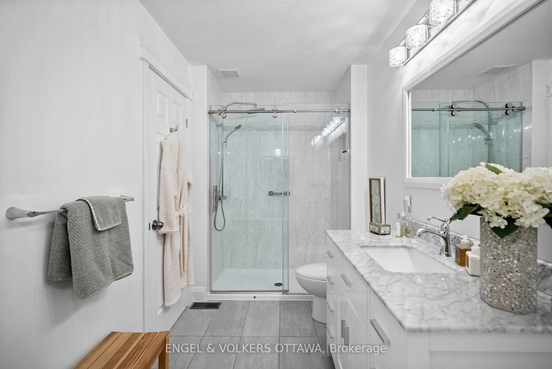 Photo 18 of 17 Colindale Avenue, Ottawa, Barrhaven - Longfields — HOMEH