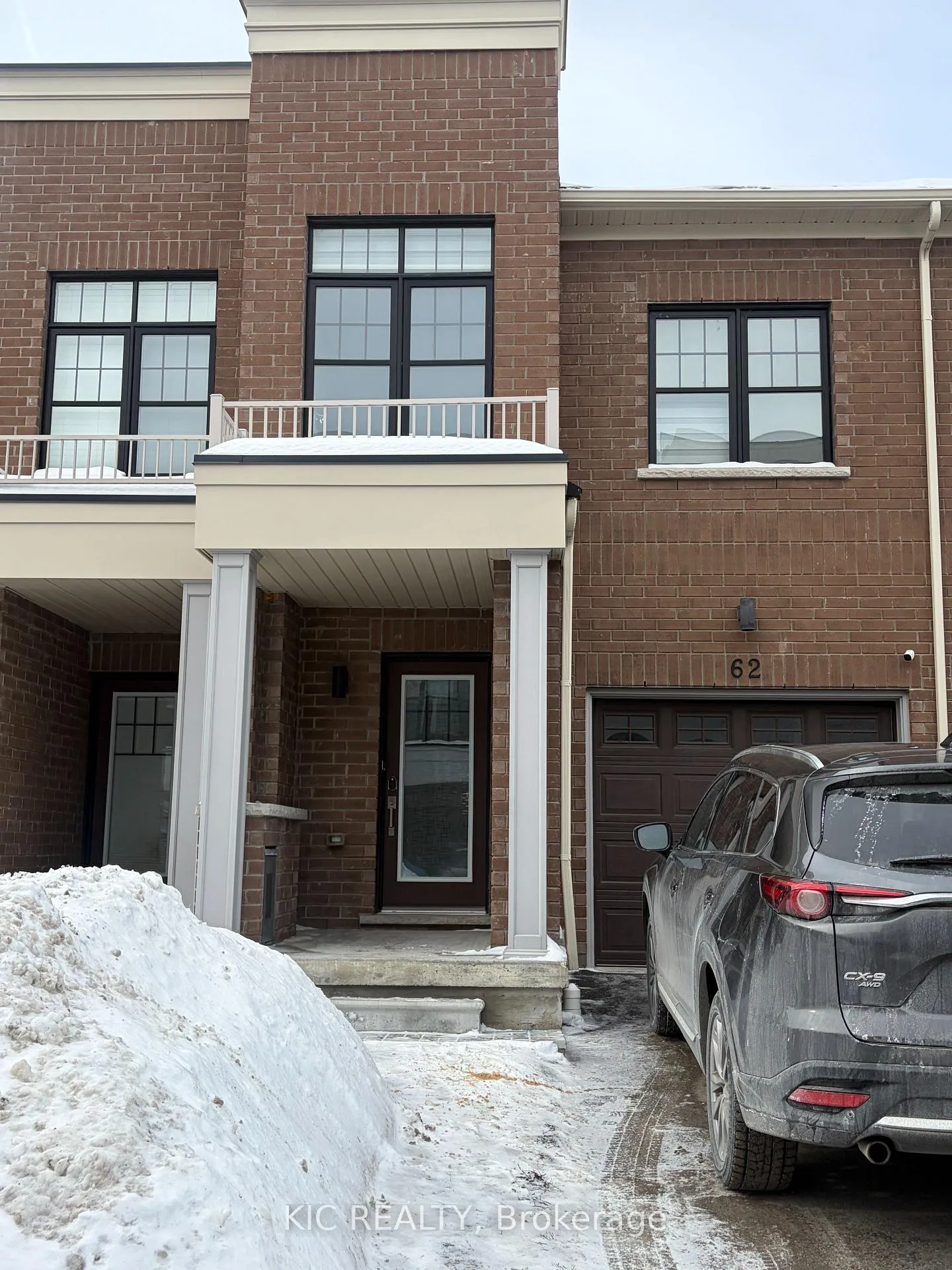 Photo 1 of 62 King George Way, Clarington, Bowmanville — HOMEH