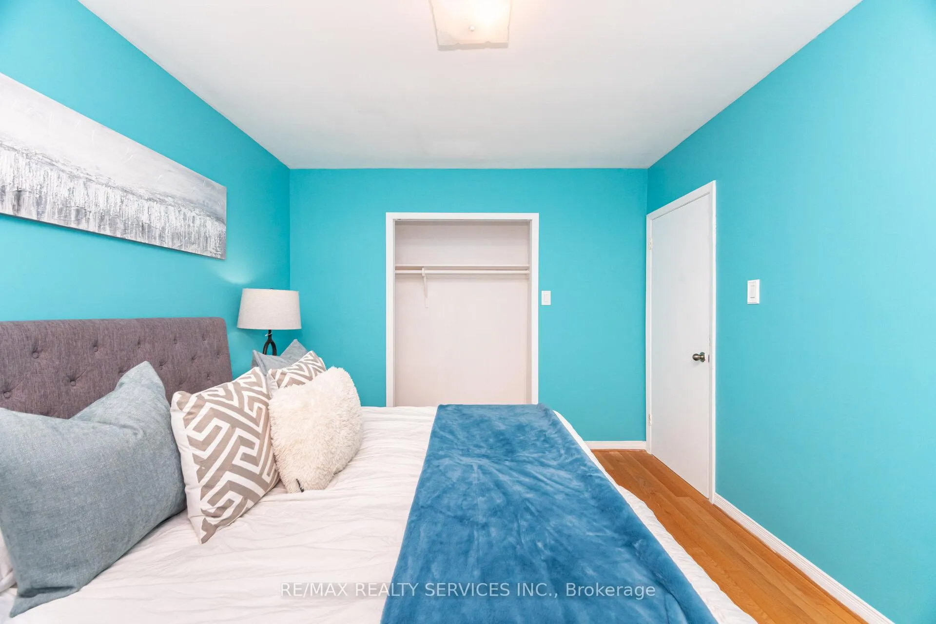 Photo 24 of 41 Kimbark Drive, Brampton, Northwood Park — HOMEH
