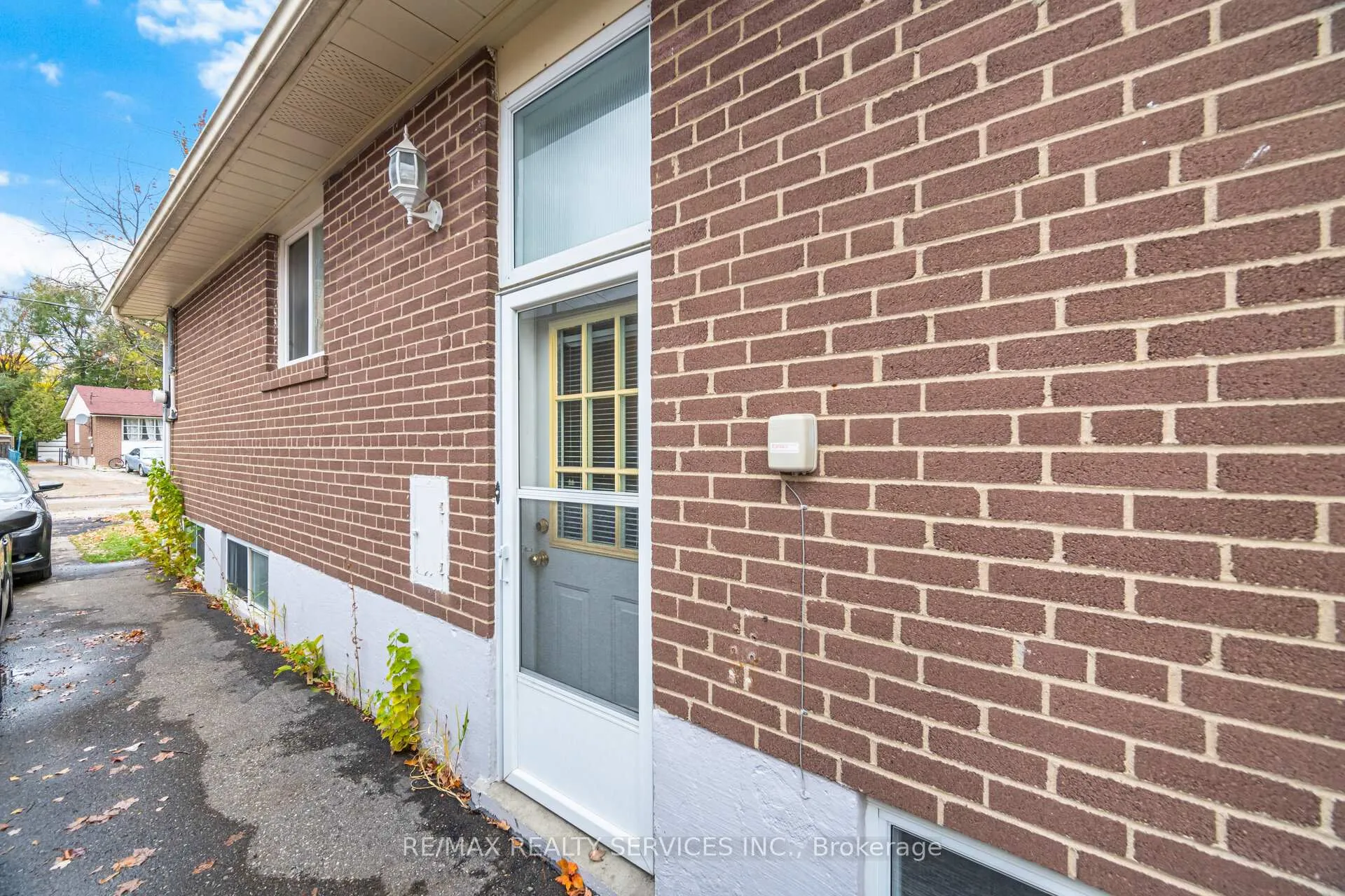 Photo 31 of 41 Kimbark Drive, Brampton, Northwood Park — HOMEH