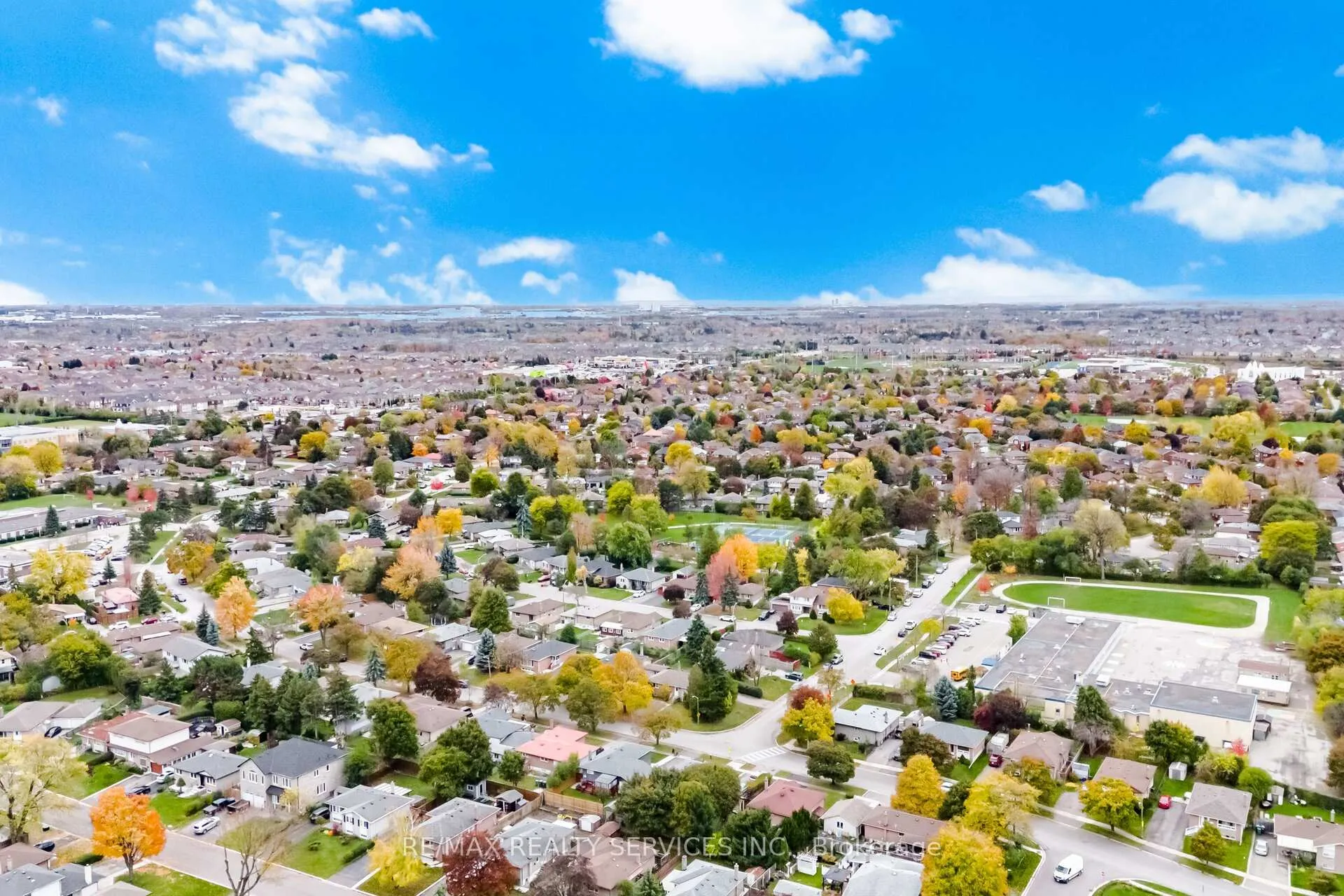Photo 50 of 41 Kimbark Drive, Brampton, Northwood Park — HOMEH