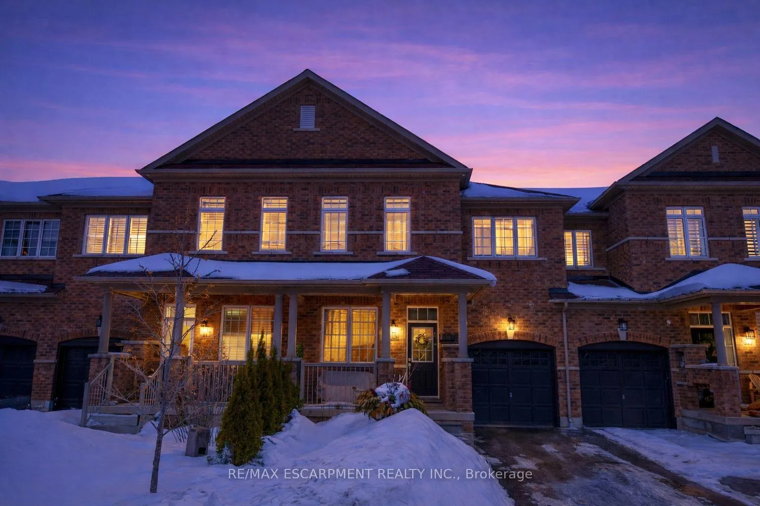 Photo 1 of 315 Humphrey Street, Hamilton, Waterdown — HOMEH