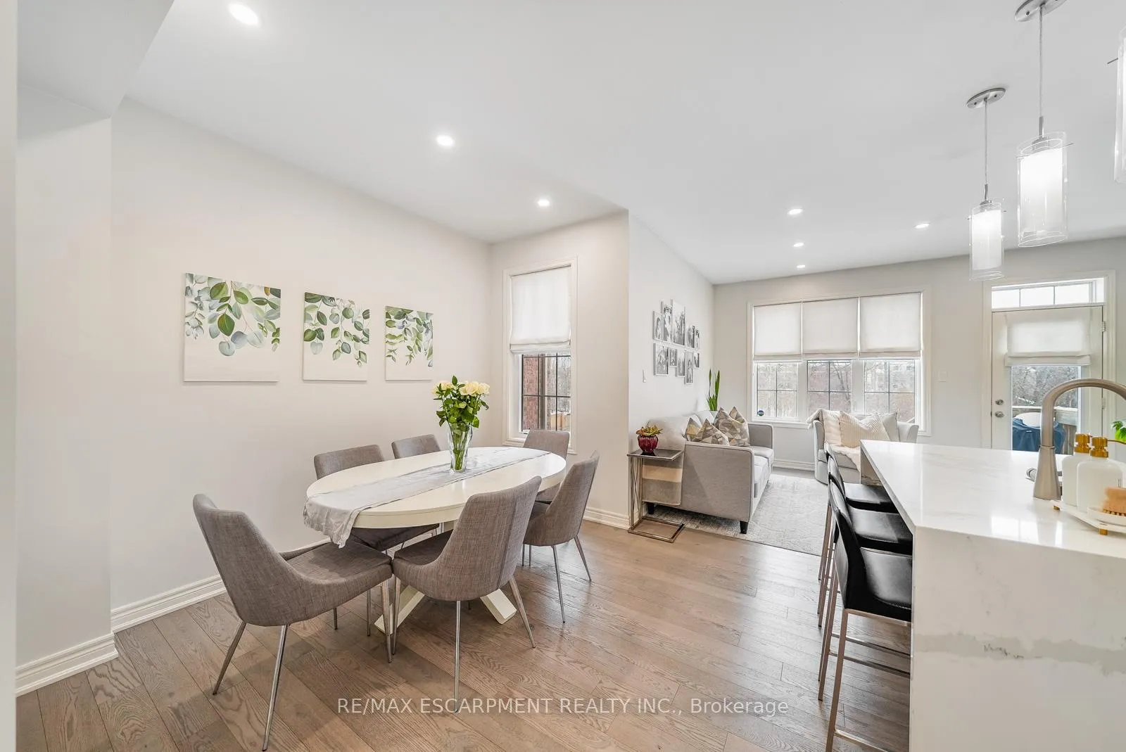 Photo 20 of 315 Humphrey Street, Hamilton, Waterdown — HOMEH