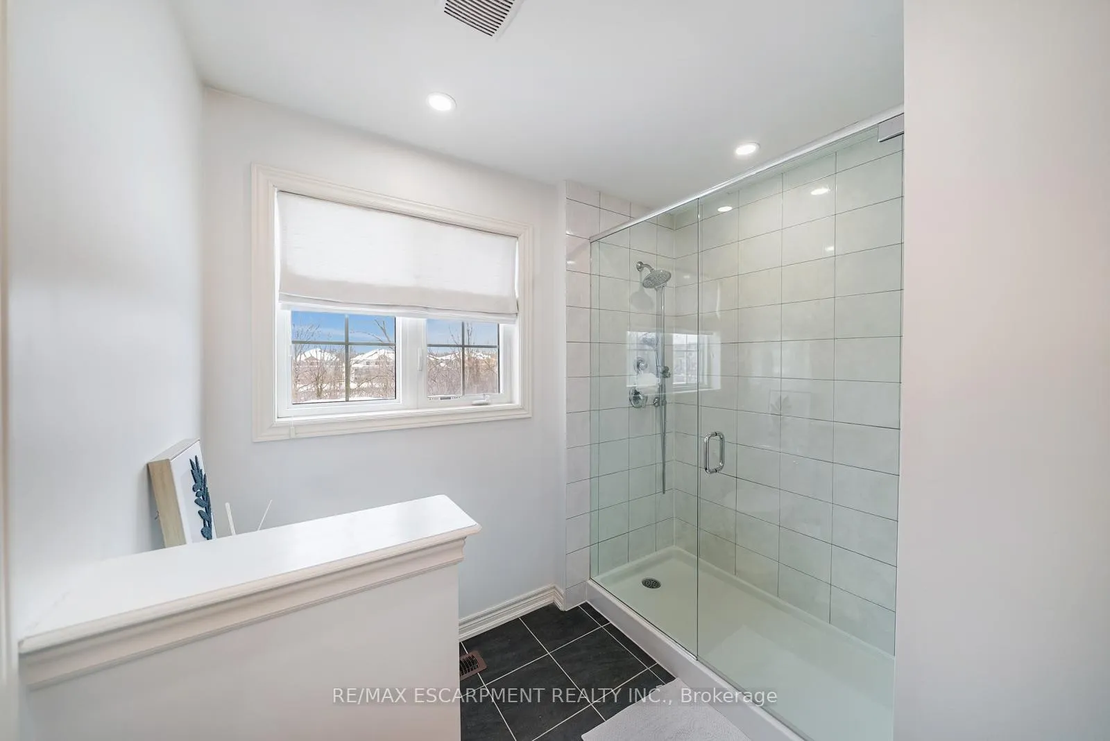 Photo 28 of 315 Humphrey Street, Hamilton, Waterdown — HOMEH