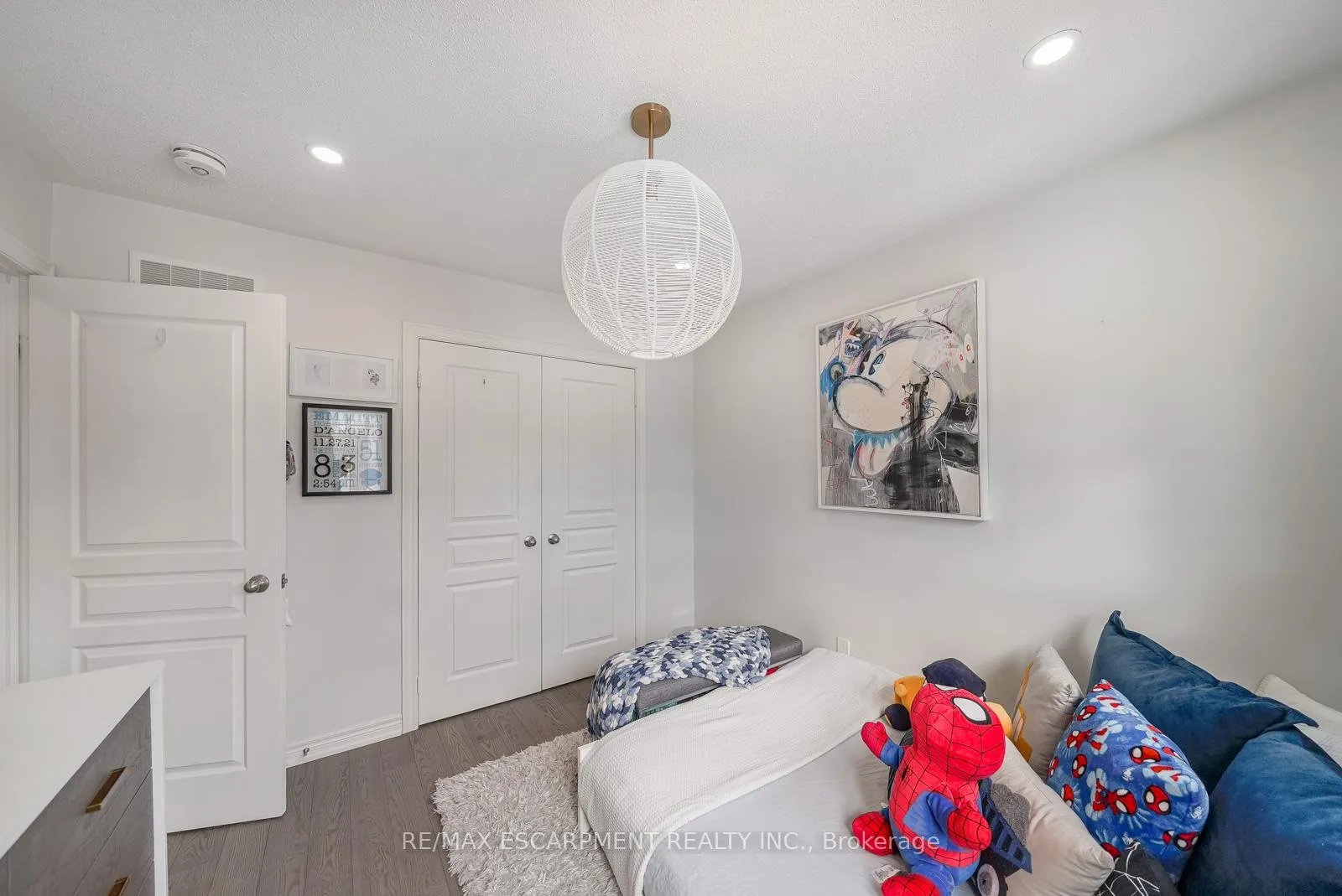 Photo 32 of 315 Humphrey Street, Hamilton, Waterdown — HOMEH