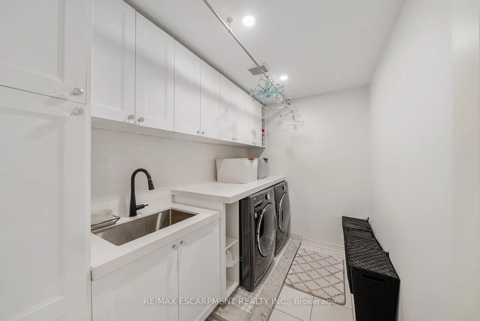 Photo 36 of 315 Humphrey Street, Hamilton, Waterdown — HOMEH