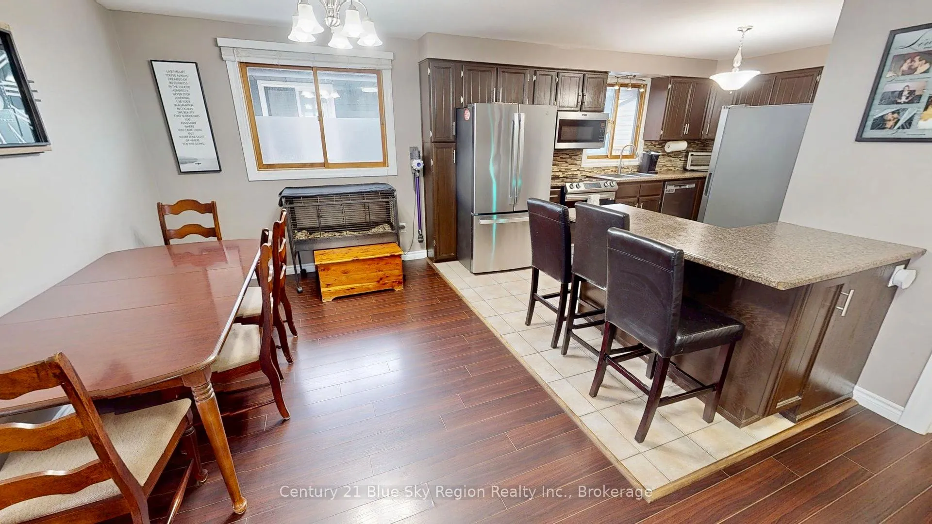 Photo 5 of 1244 Burns Street, North Bay, West End — HOMEH