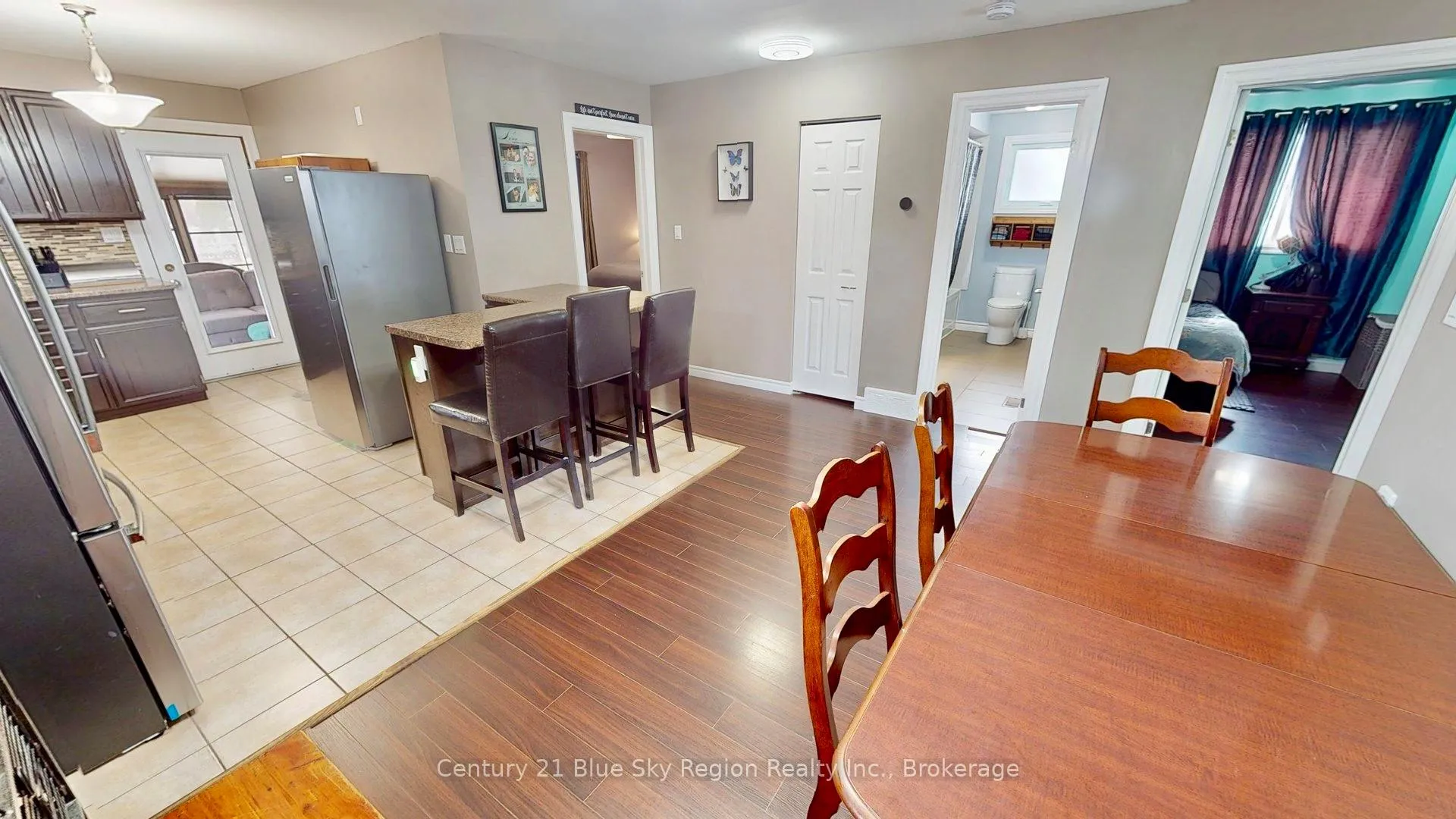 Photo 6 of 1244 Burns Street, North Bay, West End — HOMEH