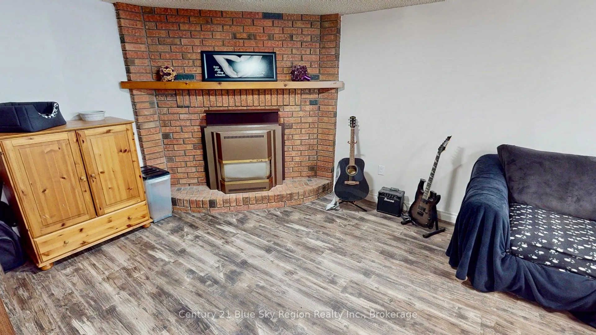 Photo 21 of 1244 Burns Street, North Bay, West End — HOMEH