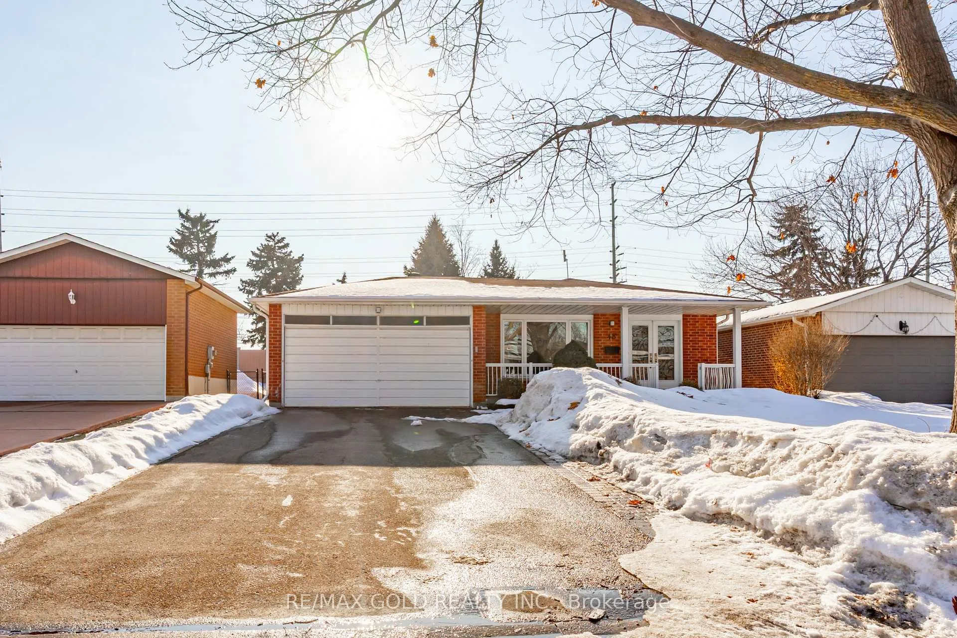 Front of 48 Malcolm Crescent