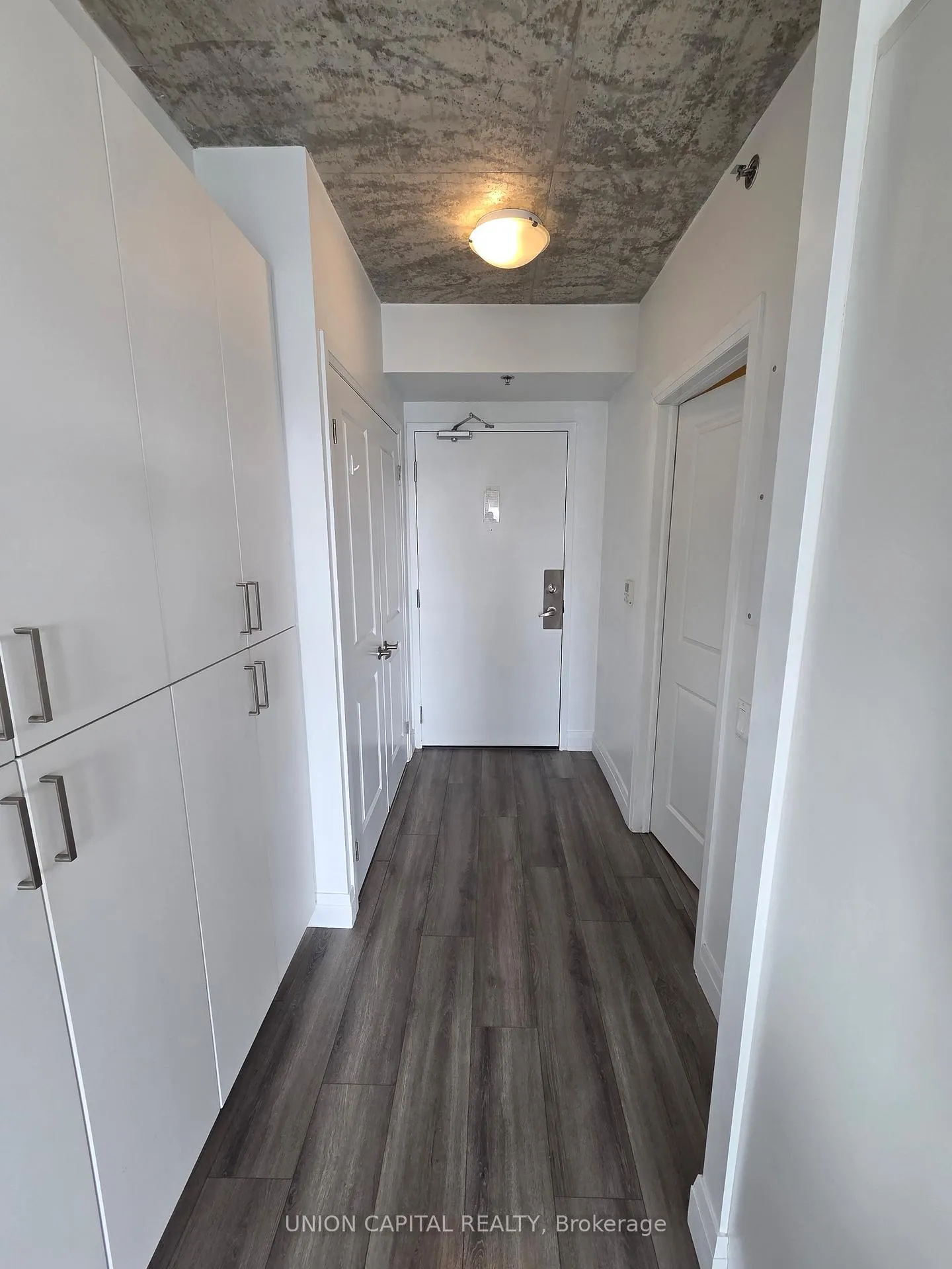 Photo 4 of Unit 513, 1900 Simcoe Street, Oshawa, Samac — HOMEH