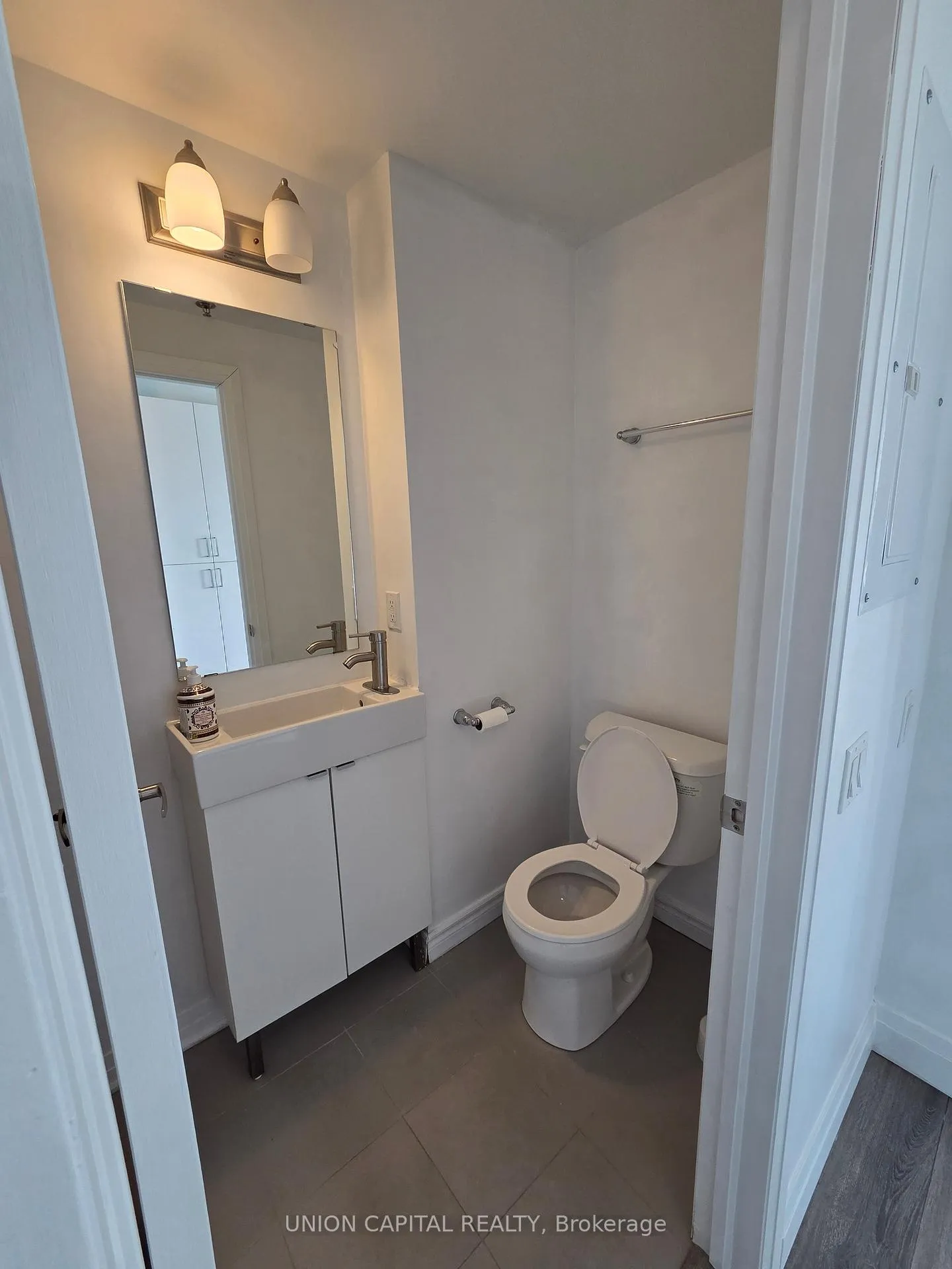 Photo 11 of Unit 513, 1900 Simcoe Street, Oshawa, Samac — HOMEH