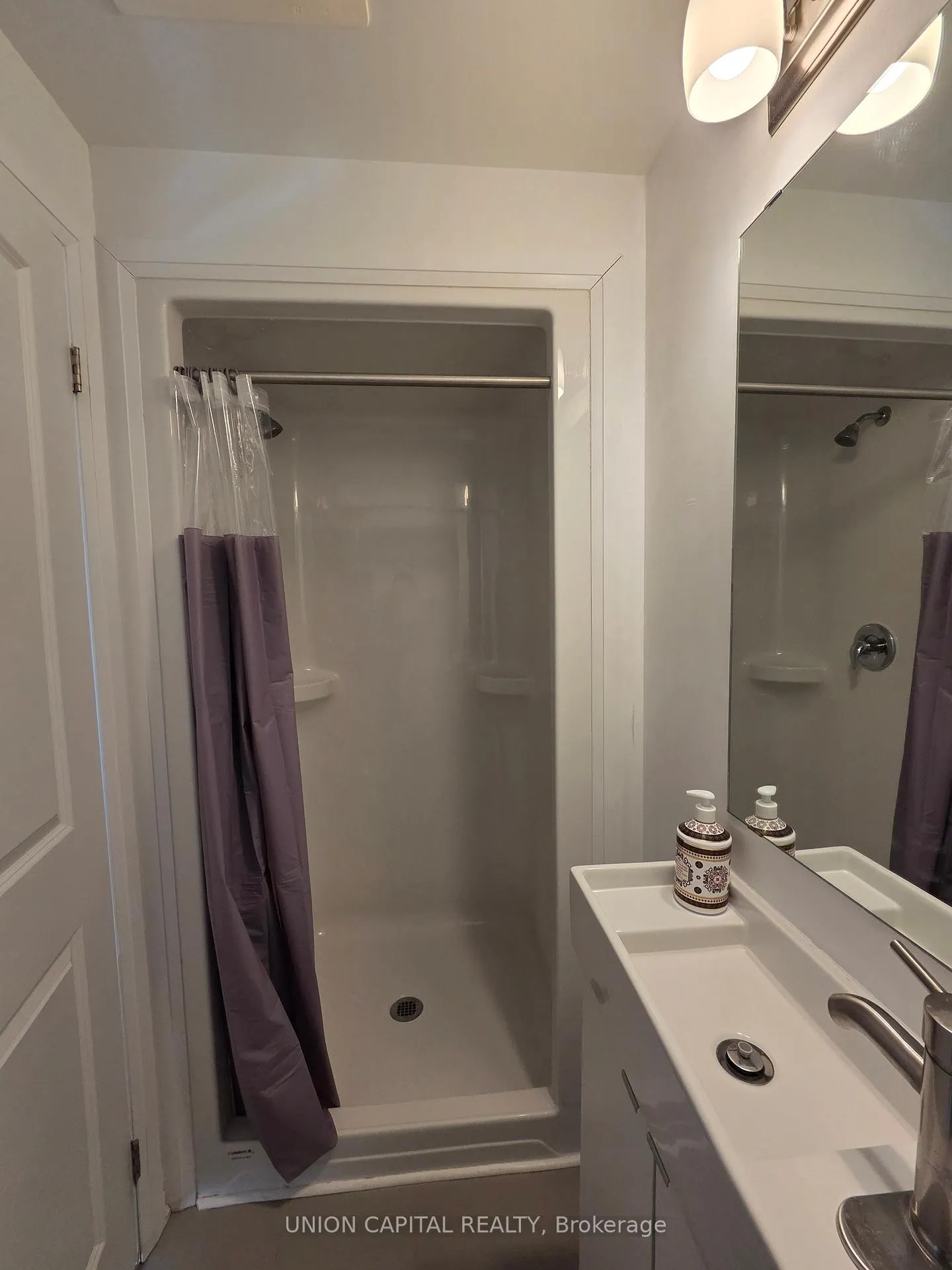 Photo 12 of Unit 513, 1900 Simcoe Street, Oshawa, Samac — HOMEH