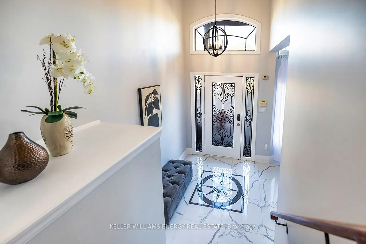 Photo 5 of 1602 Chilliwack Street, Oshawa, Taunton — HOMEH