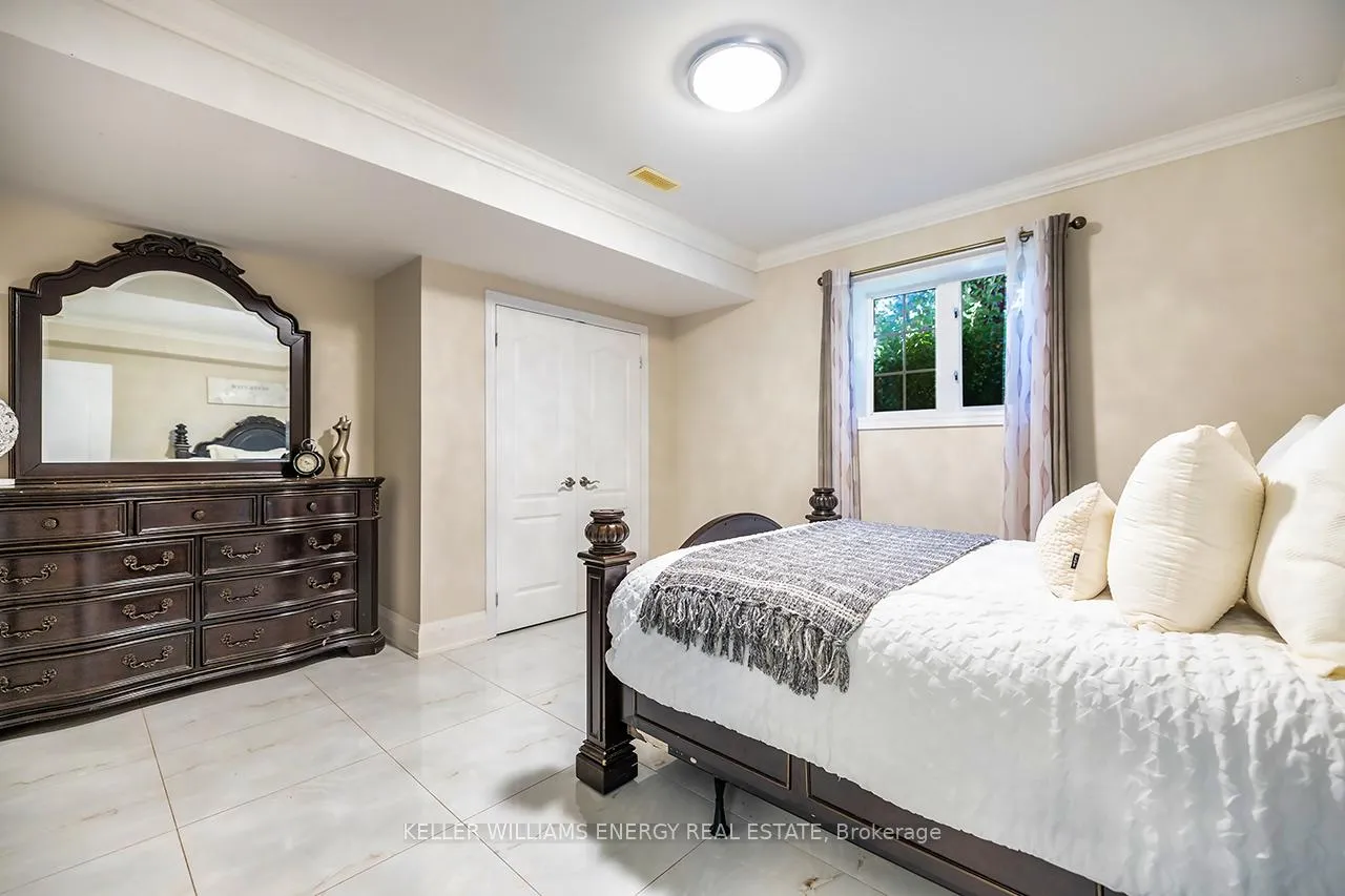 Photo 43 of 1602 Chilliwack Street, Oshawa, Taunton — HOMEH