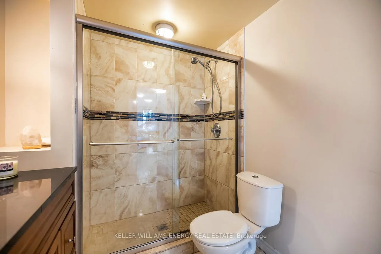 Photo 45 of 1602 Chilliwack Street, Oshawa, Taunton — HOMEH