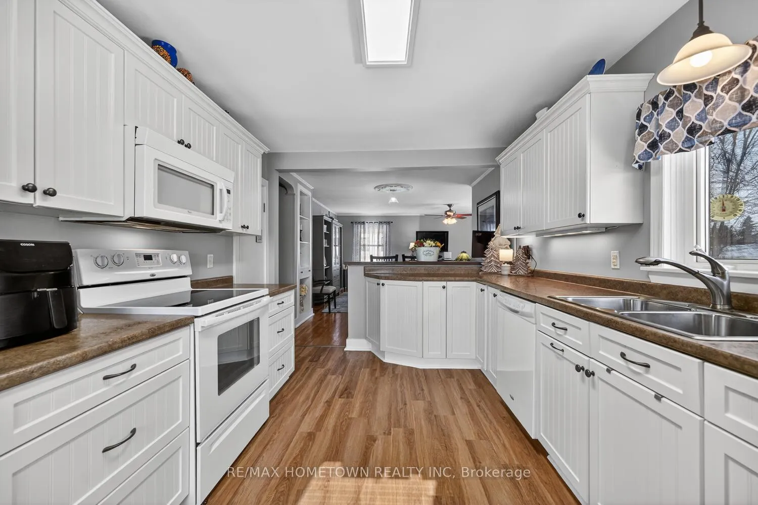 Photo 2 of 441 West Street, Prescott — HOMEH
