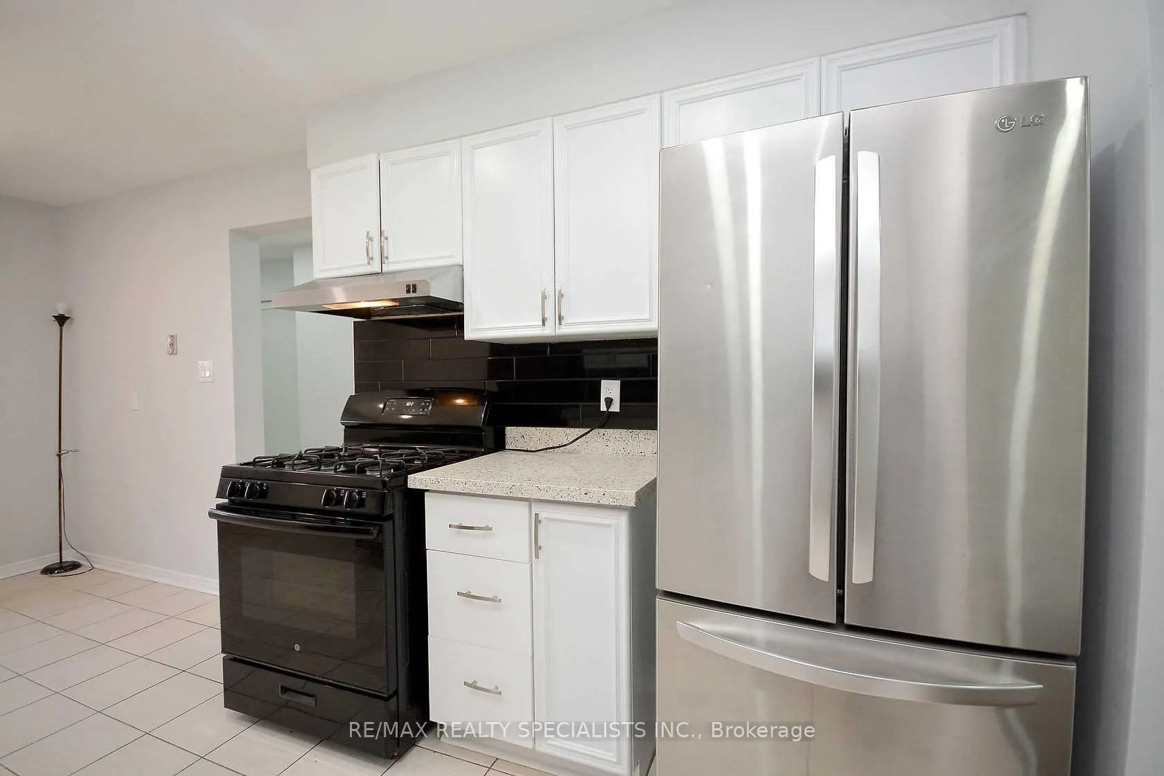 Photo 20 of Unit Upper, 52 Donna Drive, Brampton, Heart Lake — HOMEH