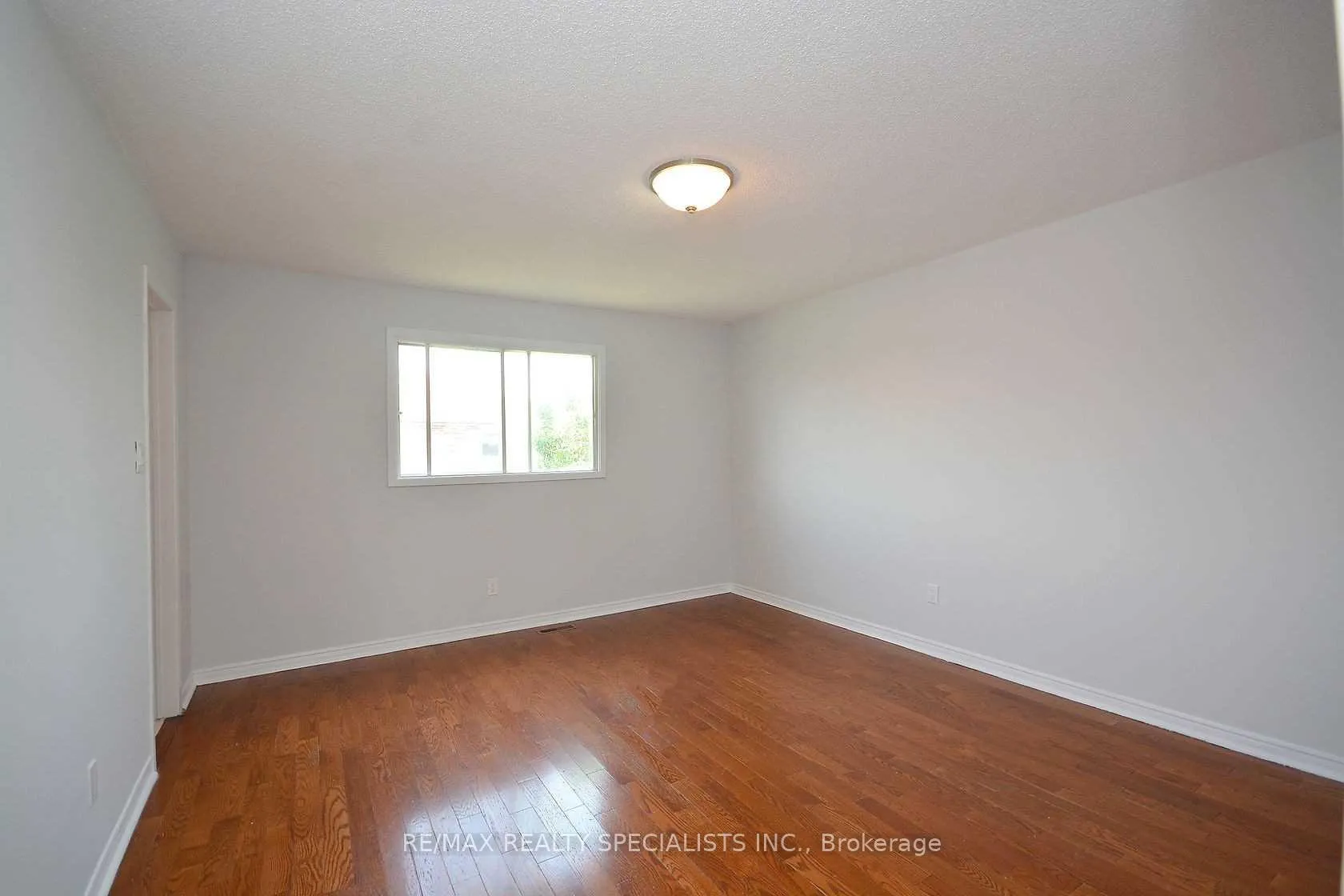Photo 25 of Unit Upper, 52 Donna Drive, Brampton, Heart Lake — HOMEH