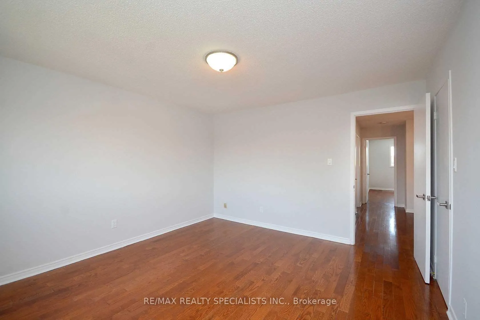 Photo 27 of Unit Upper, 52 Donna Drive, Brampton, Heart Lake — HOMEH