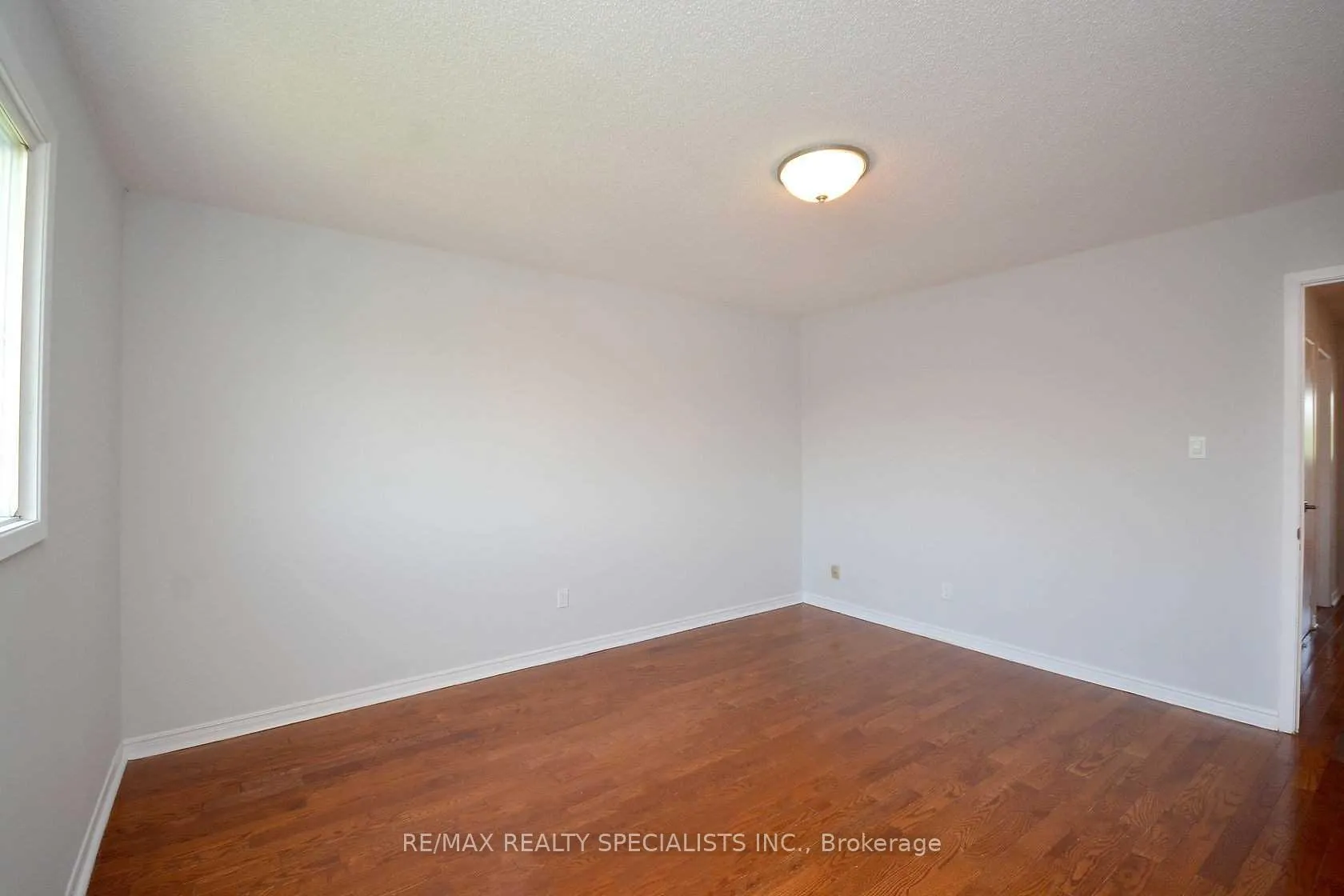 Photo 28 of Unit Upper, 52 Donna Drive, Brampton, Heart Lake — HOMEH
