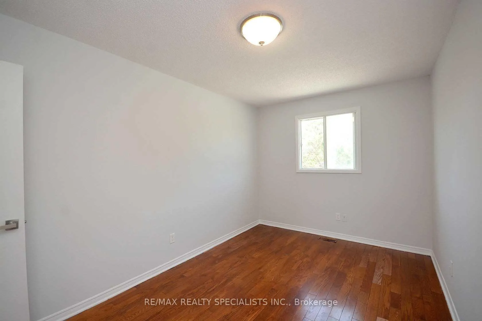 Photo 37 of Unit Upper, 52 Donna Drive, Brampton, Heart Lake — HOMEH