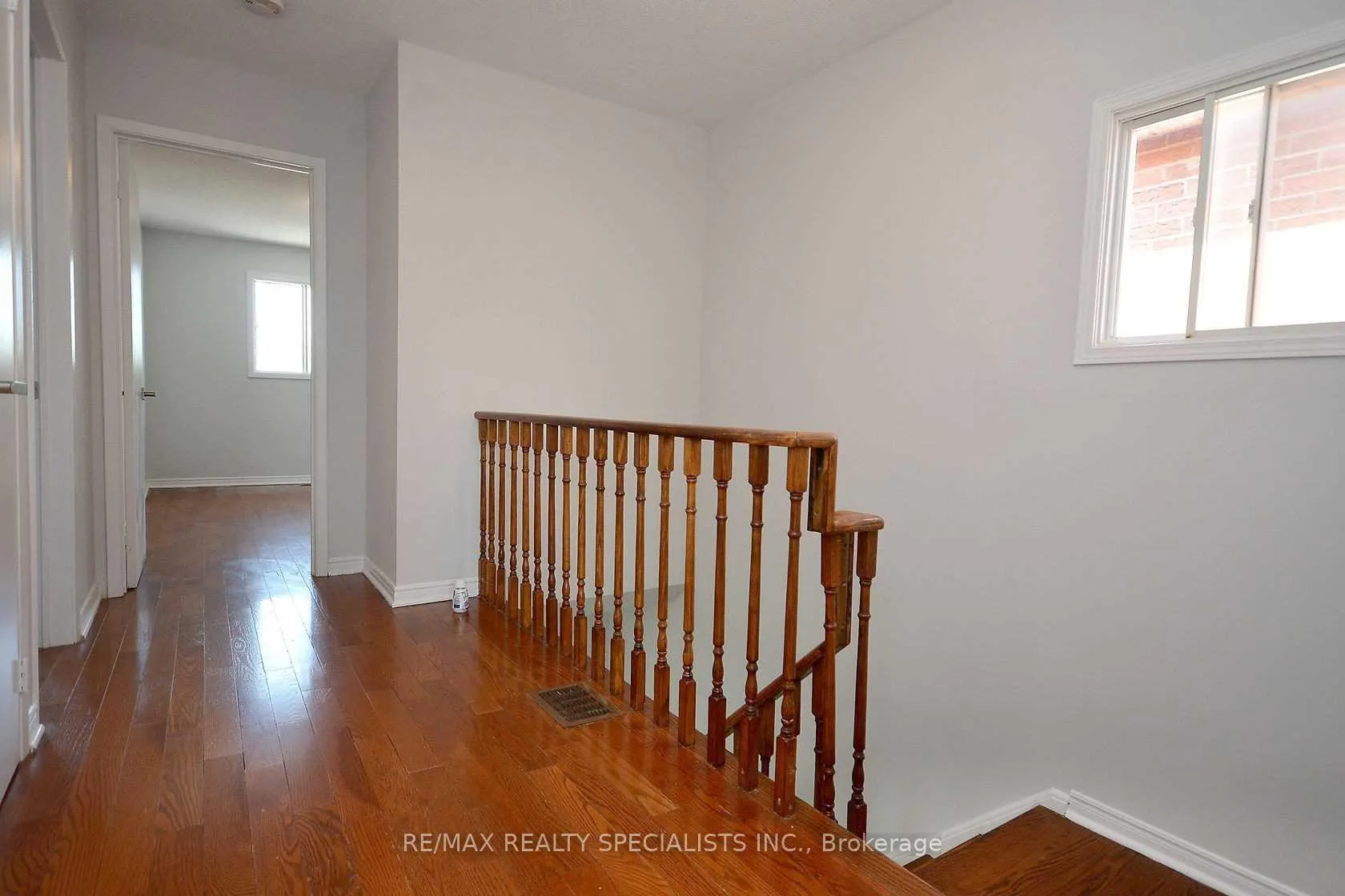 Photo 39 of Unit Upper, 52 Donna Drive, Brampton, Heart Lake — HOMEH