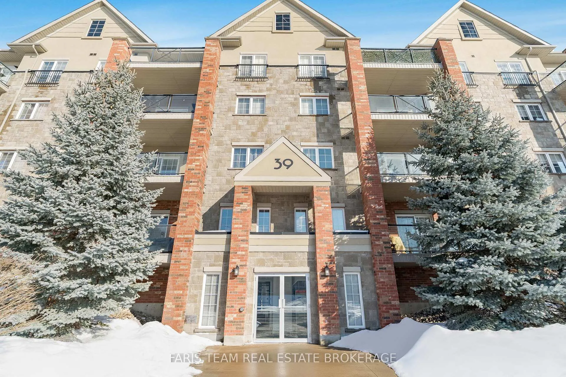Photo 3 of Unit 202, 39 Ferndale Drive S, Barrie, Ardagh — HOMEH