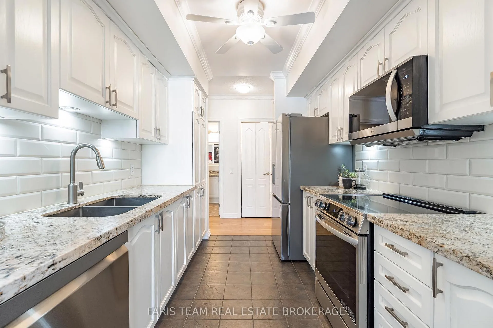 Photo 7 of Unit 202, 39 Ferndale Drive S, Barrie, Ardagh — HOMEH