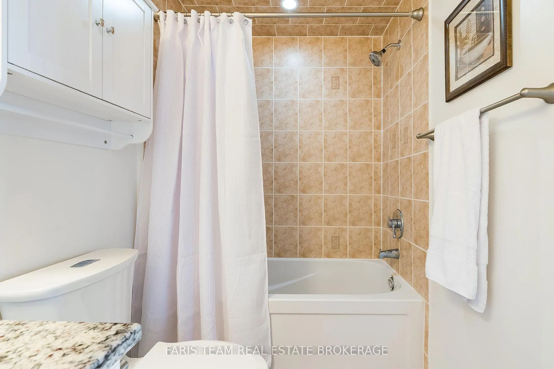 Photo 19 of Unit 202, 39 Ferndale Drive S, Barrie, Ardagh — HOMEH