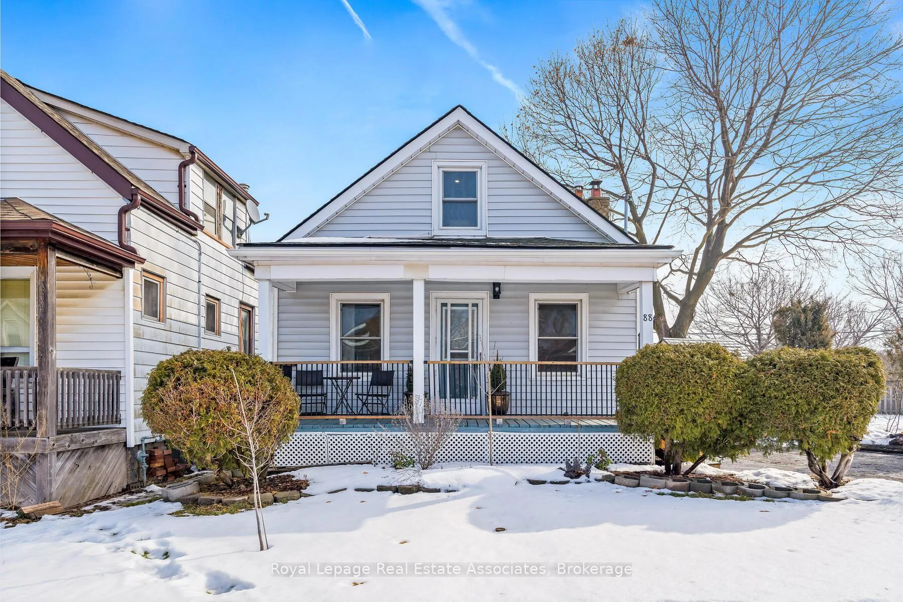 Photo 2 of 88 Graham Avenue N, Hamilton, Crown Point — HOMEH